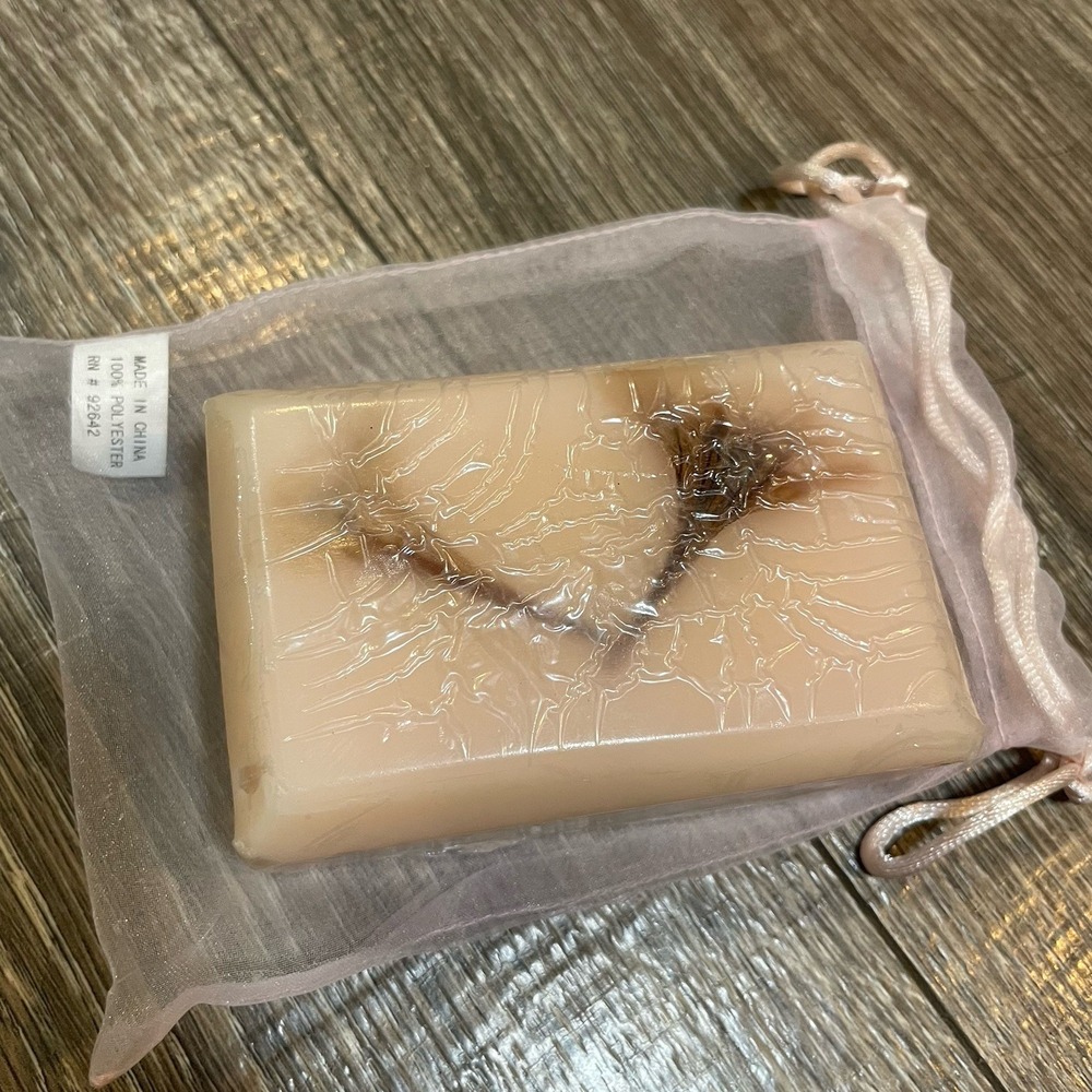 Bath and Body Works Vintage Pressed Flower Soap Bar NOS Sweet Pea